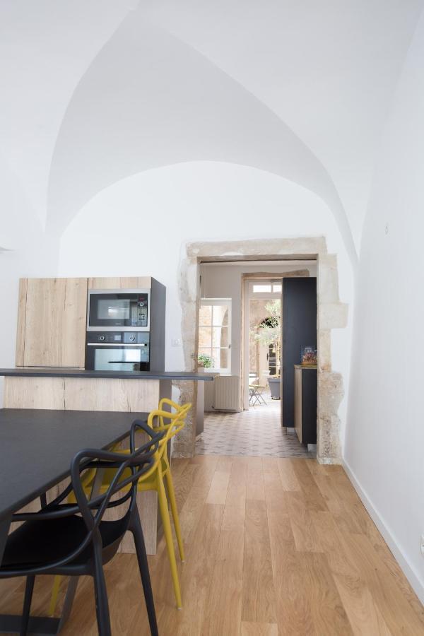 L'Aubertine - Appartement Hypercentre Avec Terrasse Beaune  Exterior foto